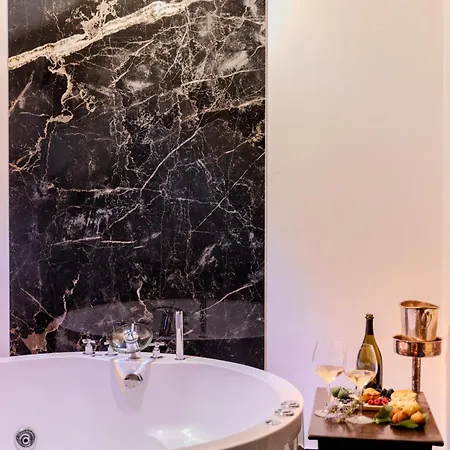 Masseria Borgo Monaci - 招待所 加利波利