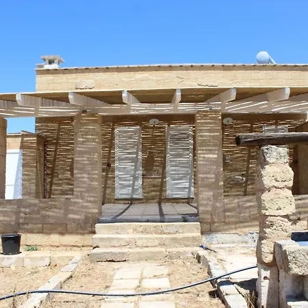 Masseria Borgo Monaci *