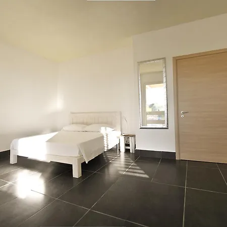 Masseria Borgo Monaci - 招待所 *